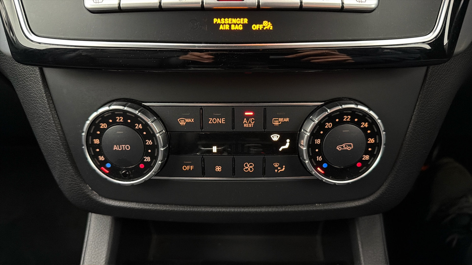 Used Mercedes-Benz GLE 2018 for sale - 78093049: Photo 11