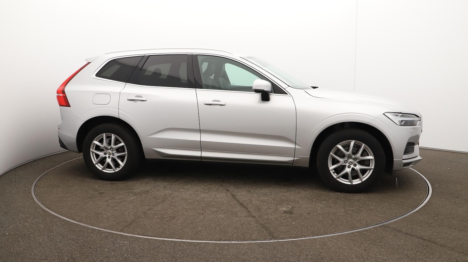 Used Volvo XC60 2021 for sale - 76000956: Photo 48