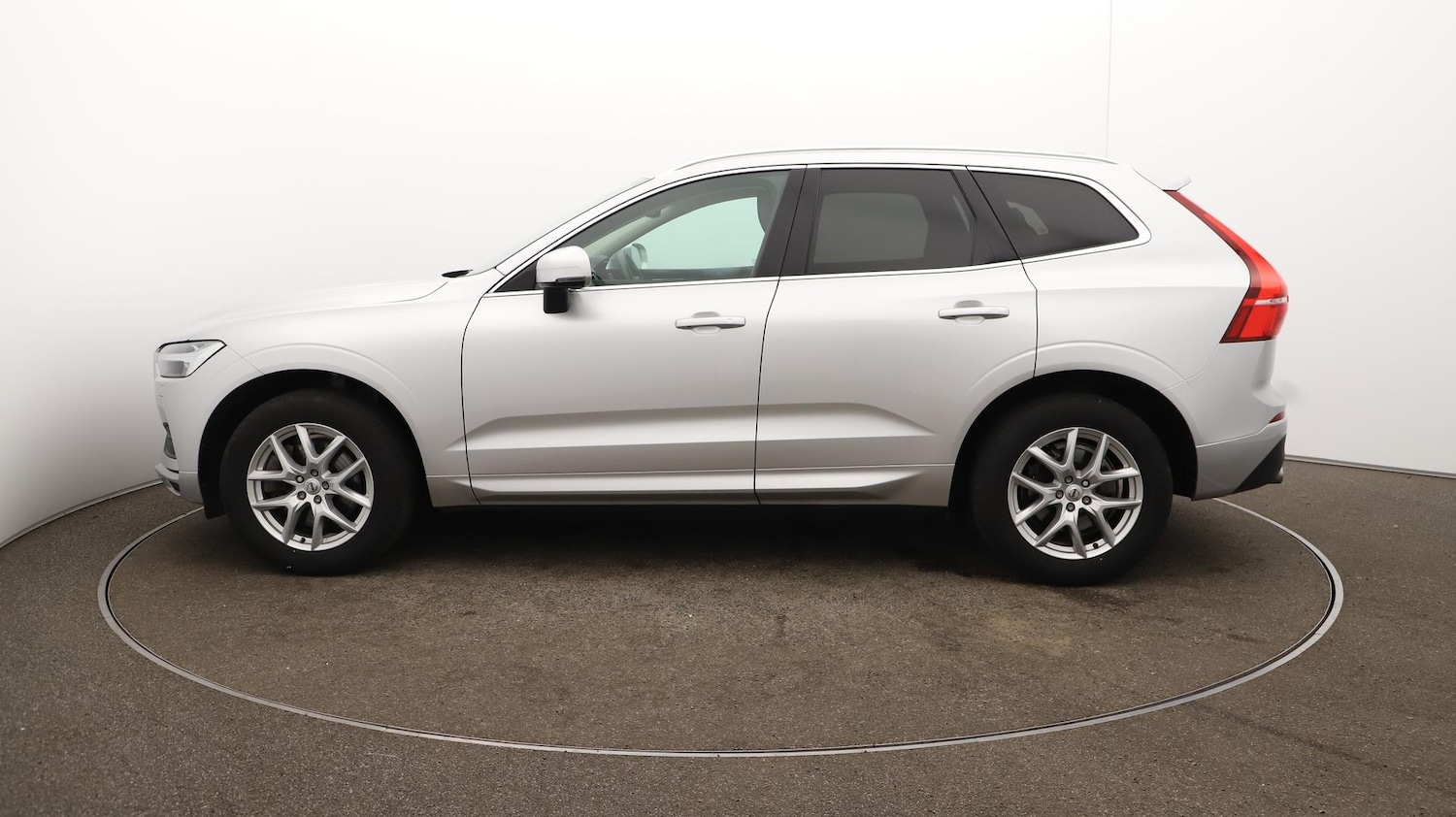 Used Volvo XC60 2021 for sale - 76000956: Photo 64