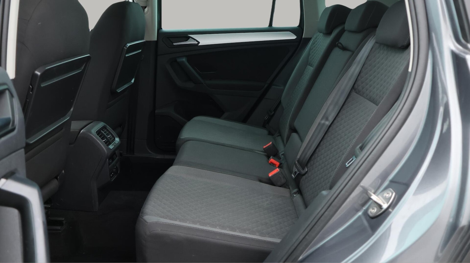 Used Volkswagen Tiguan 2020 for sale - 76122373: Photo 17