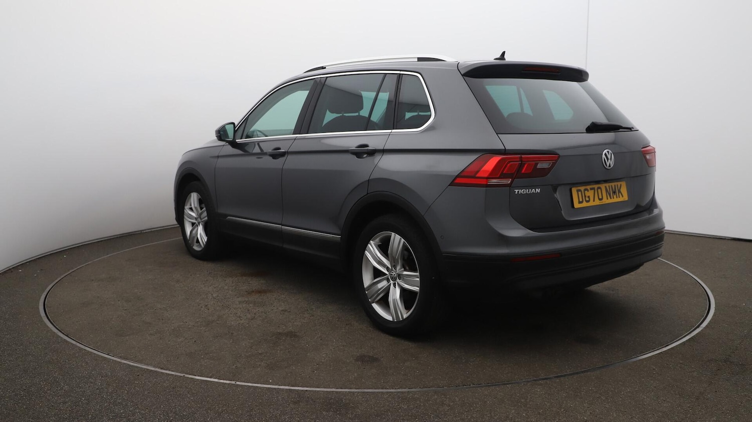 Used Volkswagen Tiguan 2020 for sale - 76122373: Photo 63