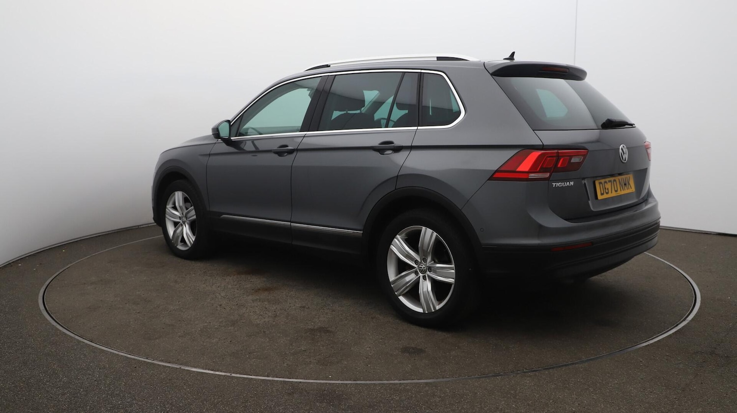 Used Volkswagen Tiguan 2020 for sale - 76122373: Photo 64
