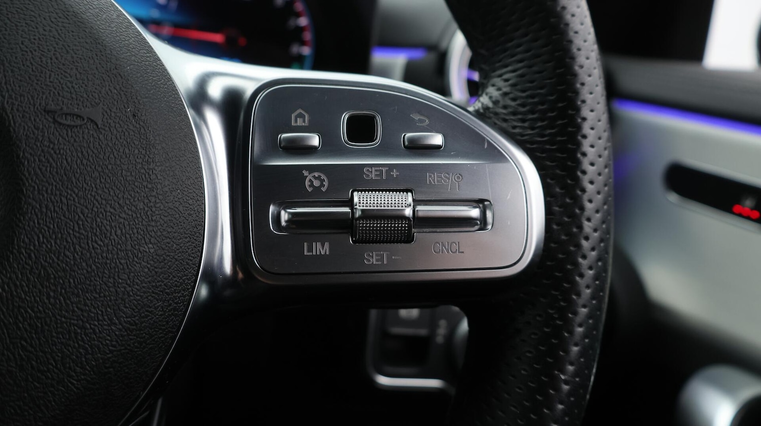 Used Mercedes-Benz CLA 2022 for sale - 76136947: Photo 25