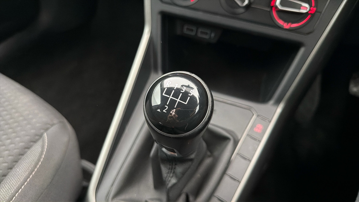 Used Volkswagen Polo 2019 for sale - 78077500: Photo 25