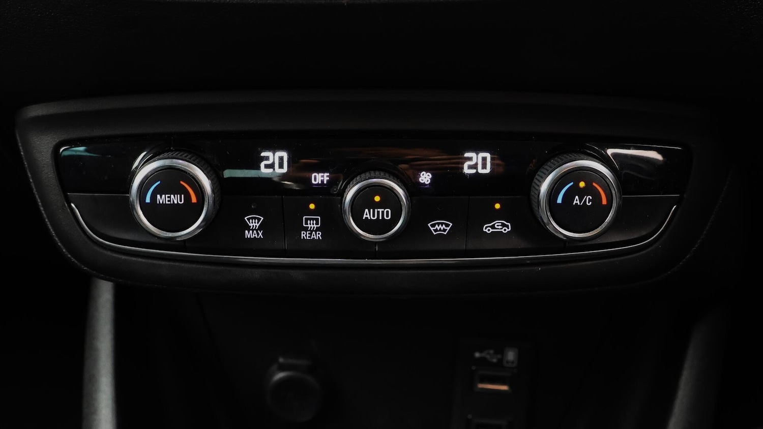 Used Vauxhall Crossland X 2019 for sale - 76612998: Photo 13