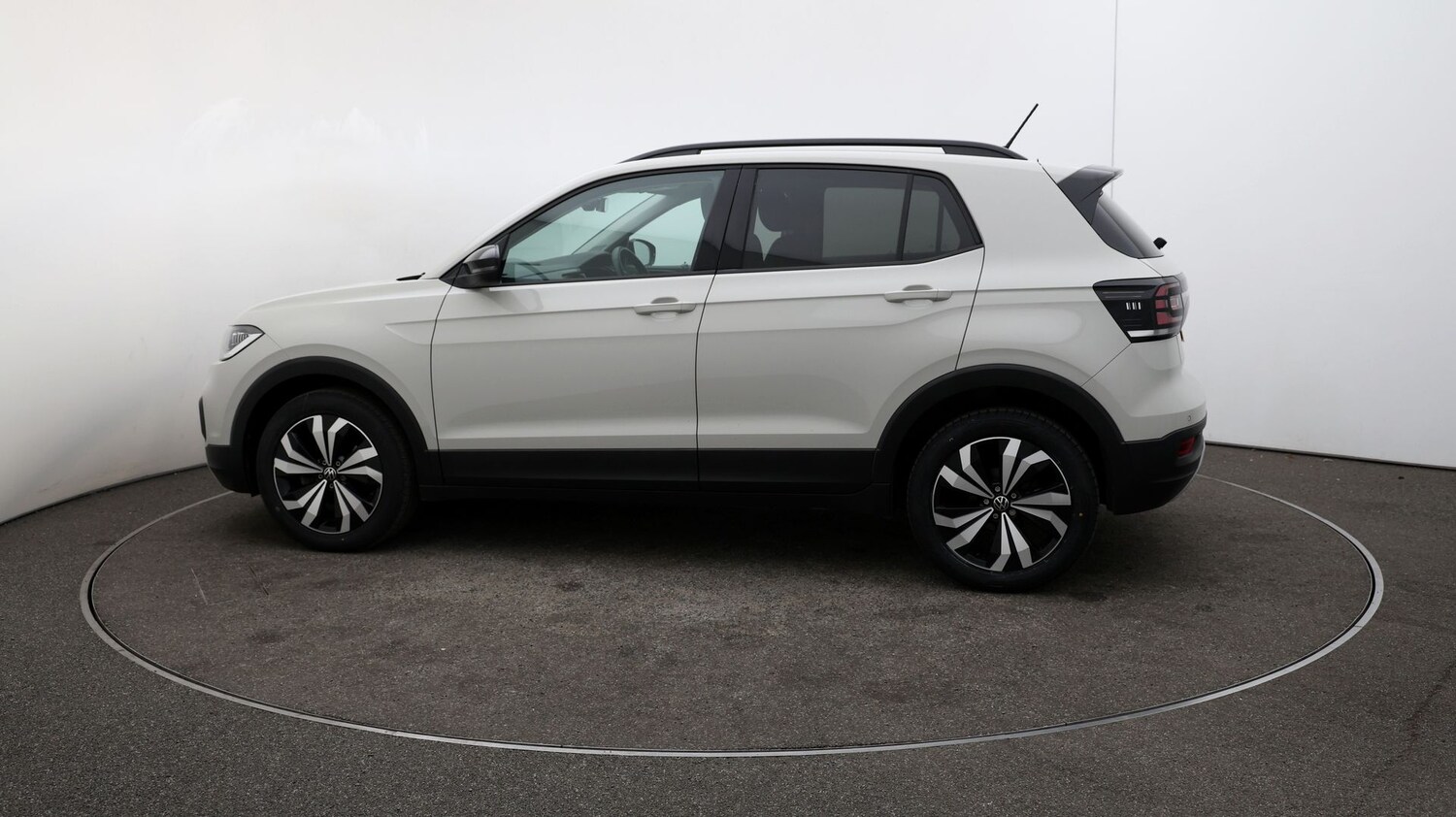 Used Volkswagen T-Cross for sale - 76812052: Photo 51