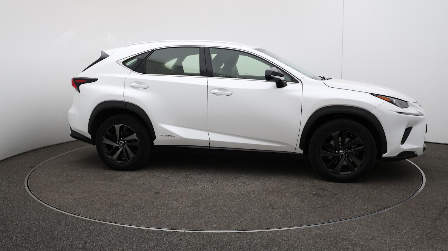 Used Lexus NX 2018 for sale - 76031957: Photo 48