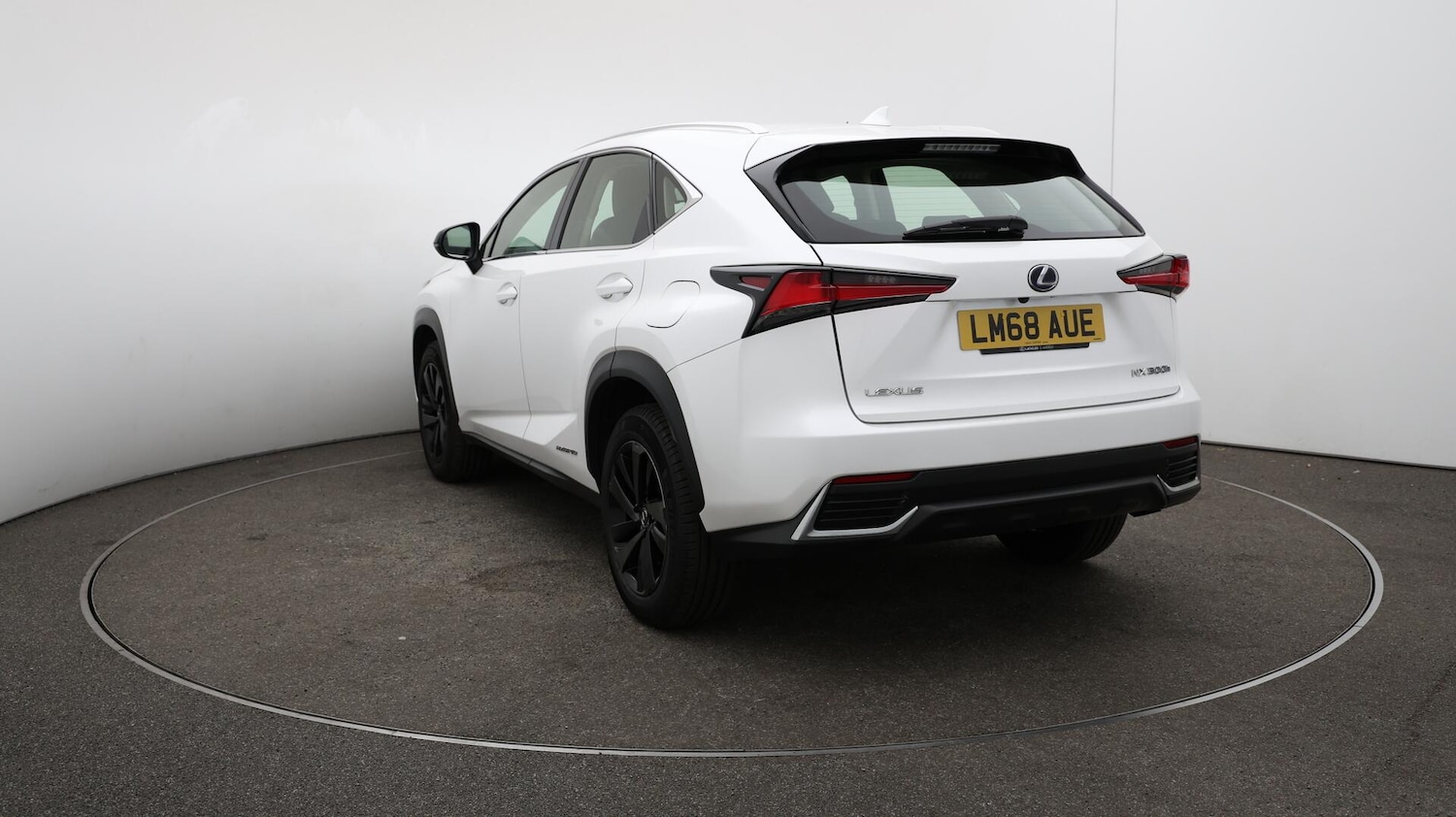 Used Lexus NX 2018 for sale - 76031957: Photo 61