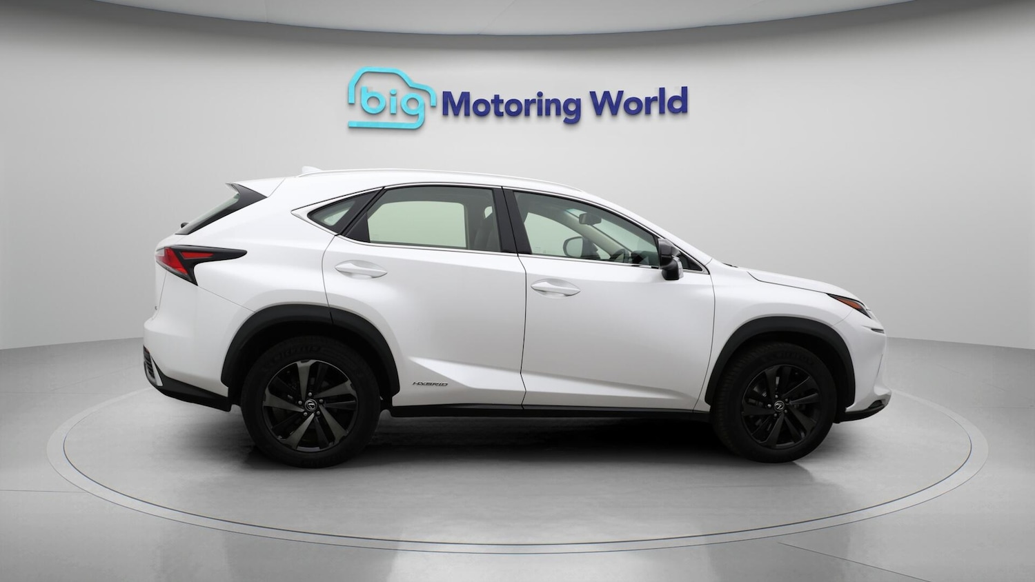 Used Lexus NX 2018 for sale - 76031957: Photo 9