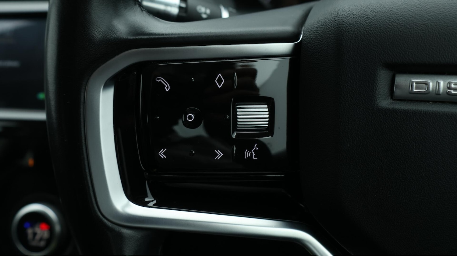 Used Land Rover Discovery Sport 2021 for sale - 76152762: Photo 26