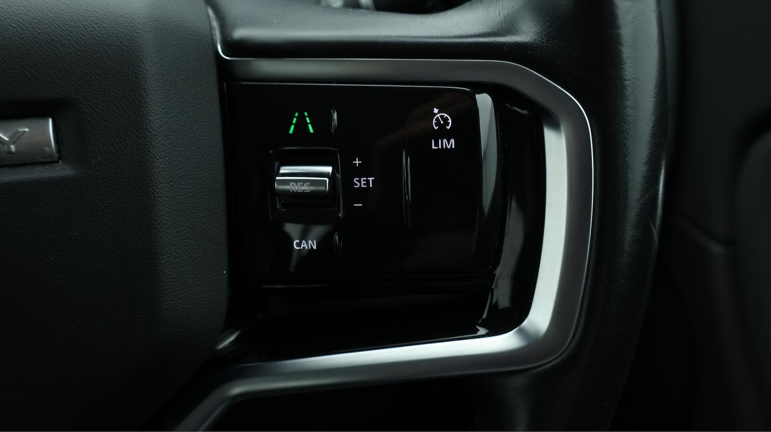 Used Land Rover Discovery Sport 2021 for sale - 76152762: Photo 27