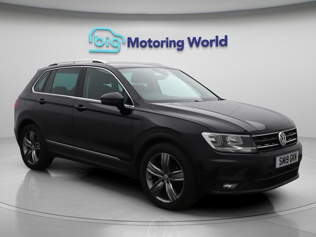 Used Volkswagen Tiguan 2019 for sale - 76432937: Photo 1