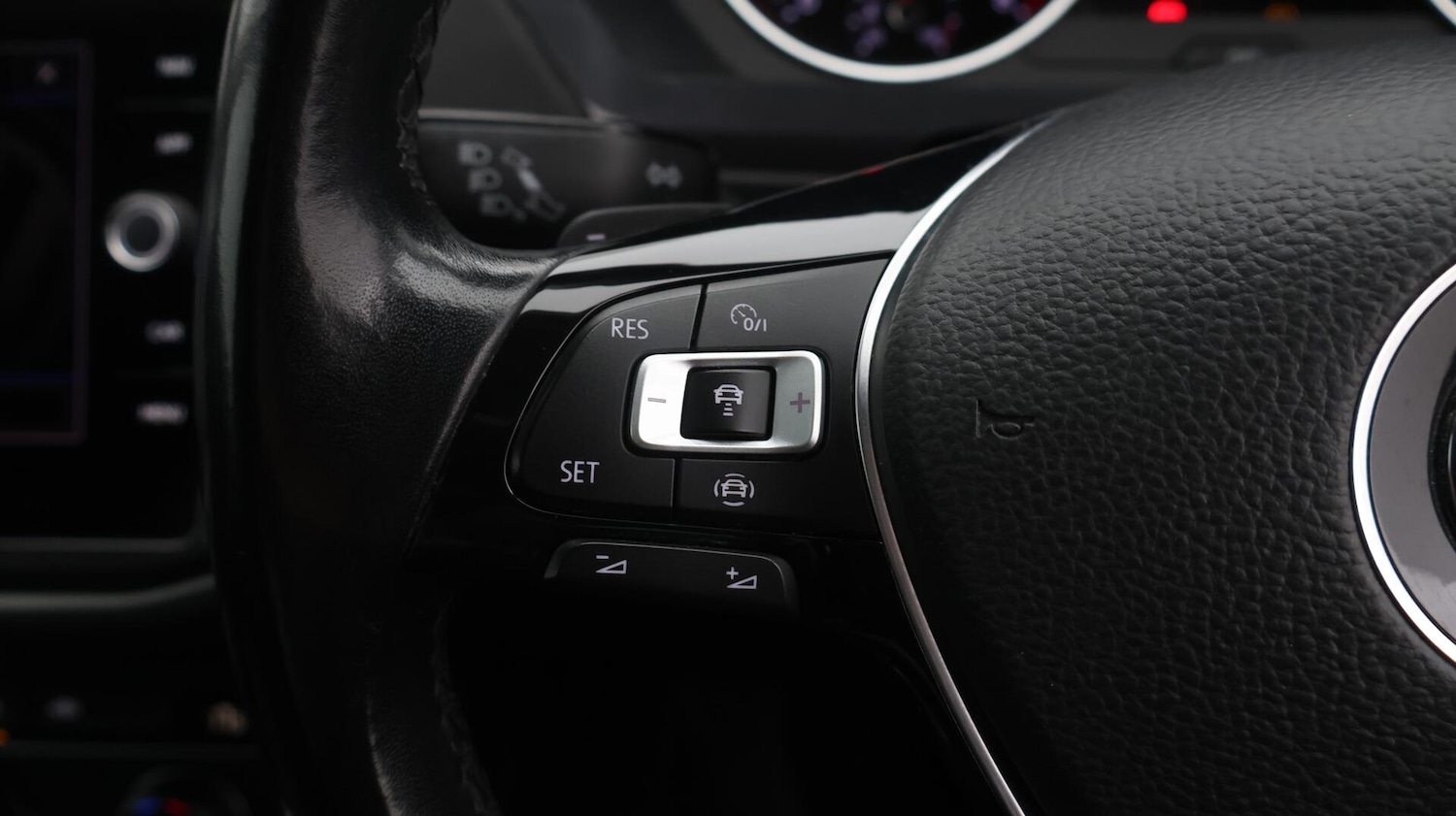 Used Volkswagen Tiguan 2019 for sale - 76432937: Photo 23