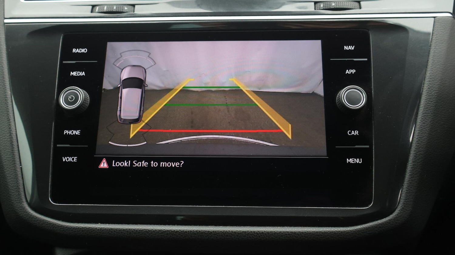 Used Volkswagen Tiguan 2019 for sale - 76432937: Photo 25