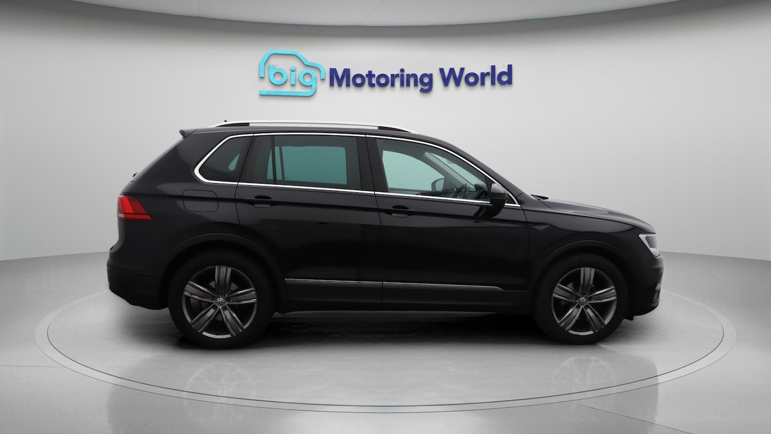Used Volkswagen Tiguan 2019 for sale - 76432937: Photo 9