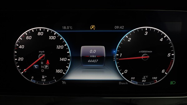 Used Mercedes-Benz E Class 2020 for sale - 76326517: Photo 11