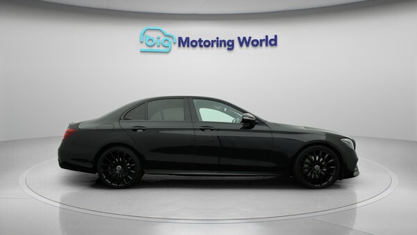 Used Mercedes-Benz E Class 2020 for sale - 76326517: Photo 9