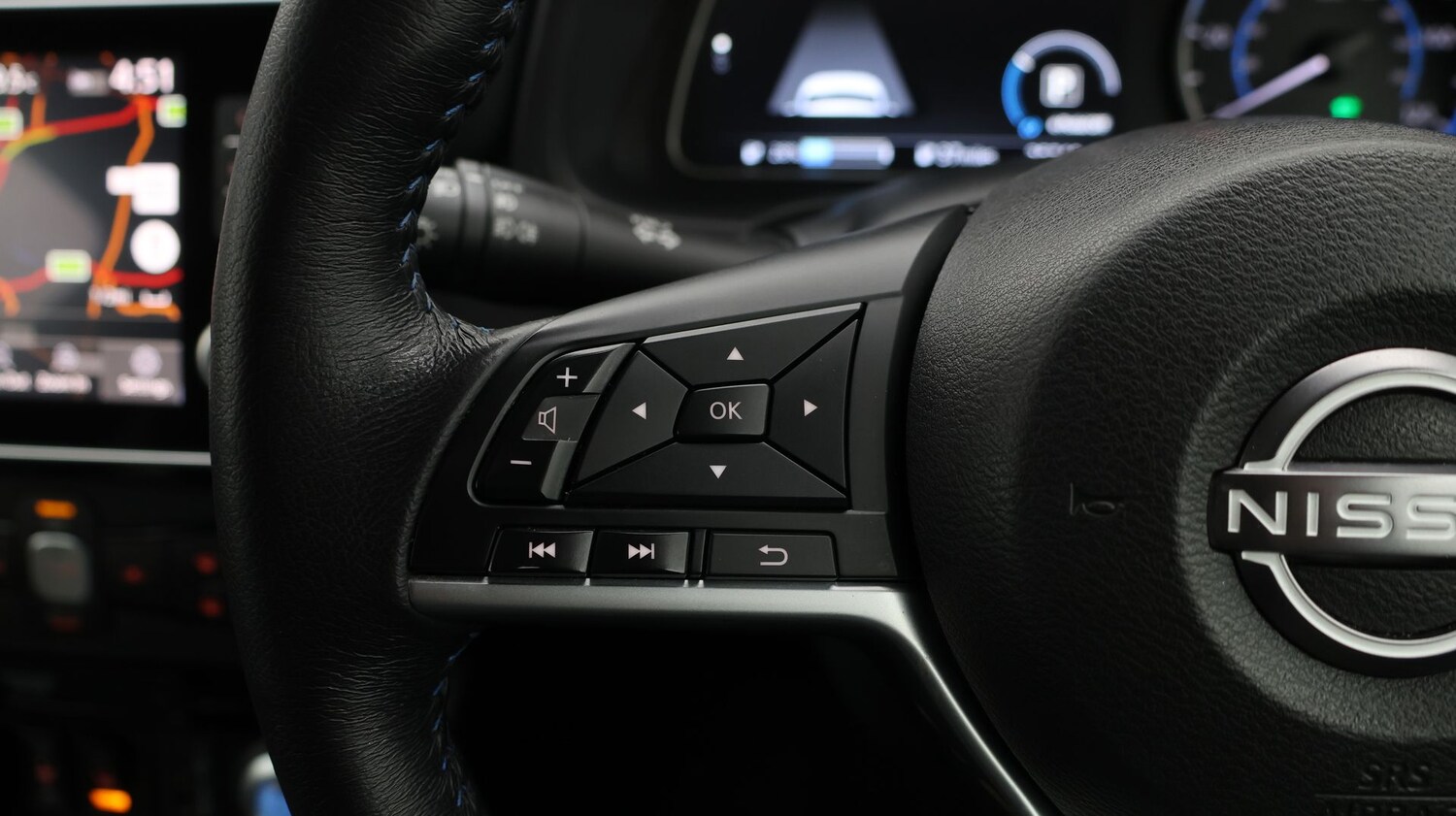 Used Nissan Leaf 2023 for sale - 77931902: Photo 24