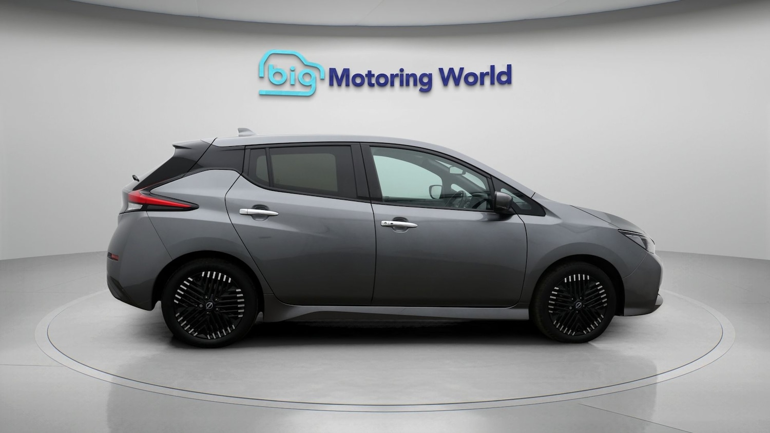 Used Nissan Leaf 2023 for sale - 77931902: Photo 8