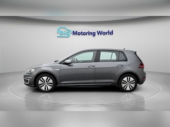 Used Volkswagen Golf 2019 for sale - 79218809: Photo
