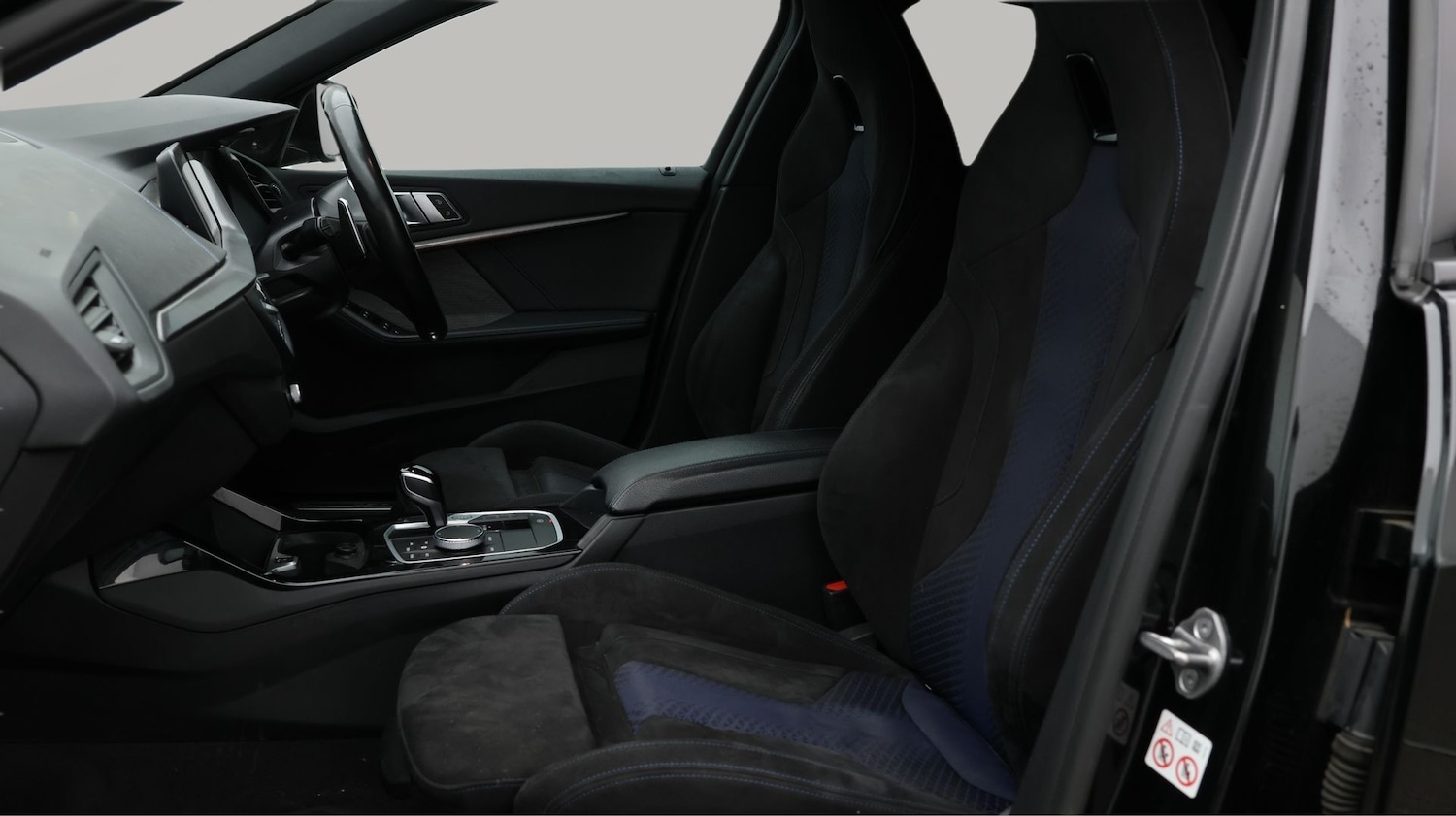 Used BMW 1 Series 2022 for sale - 77601901: Photo 14