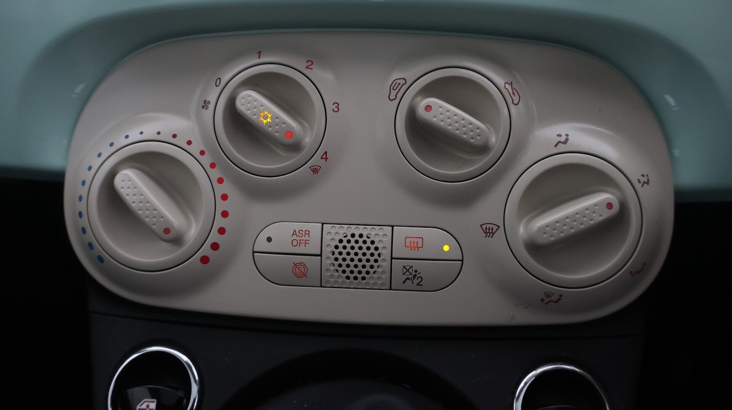 Used Fiat 500 2018 for sale - 77329530: Photo 12