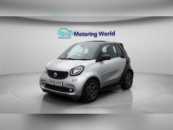 Used smart fortwo 2019 for sale - 75769000: Photo