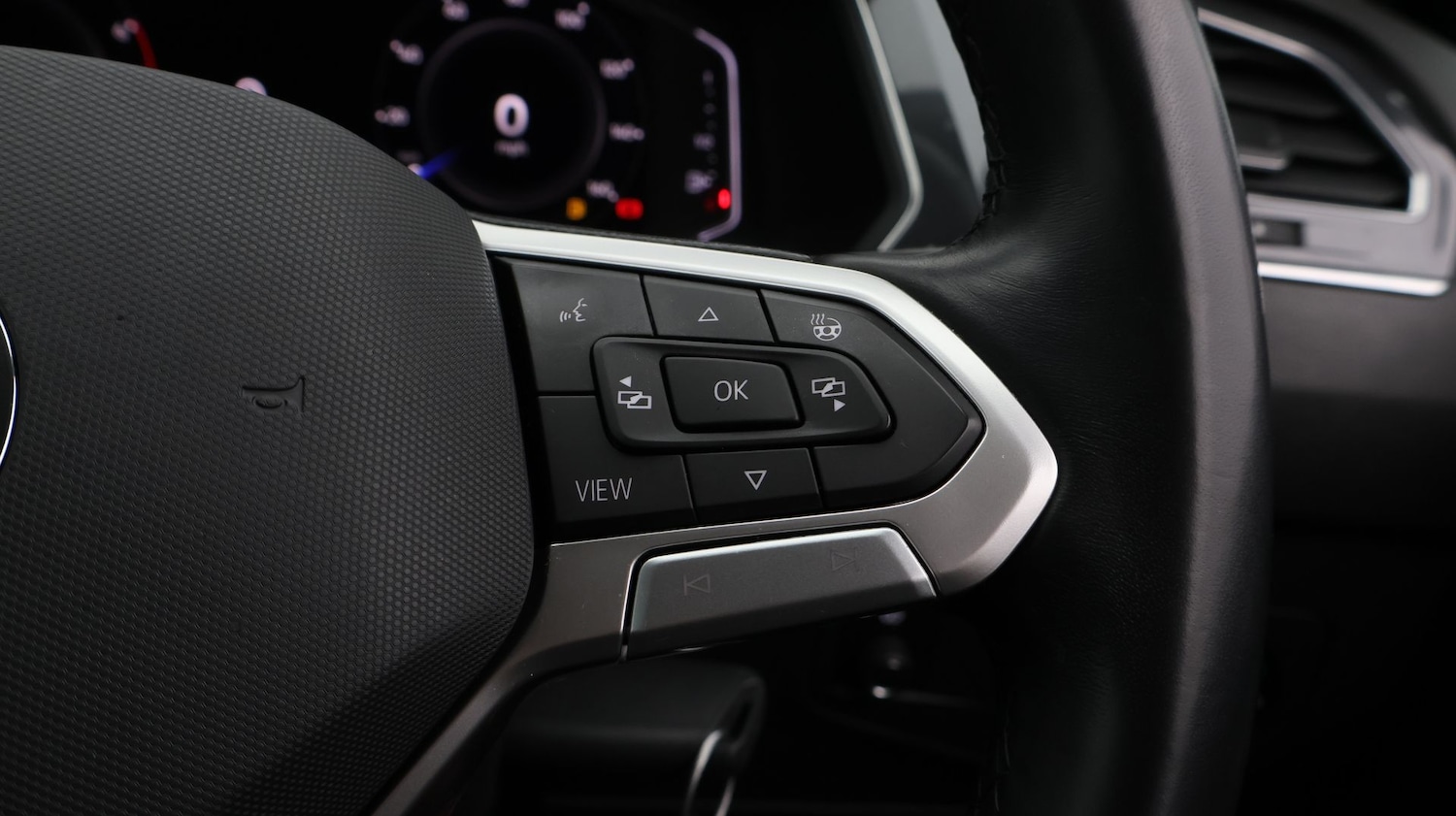 Used Volkswagen Tiguan Allspace 2023 for sale - 77610254: Photo 28