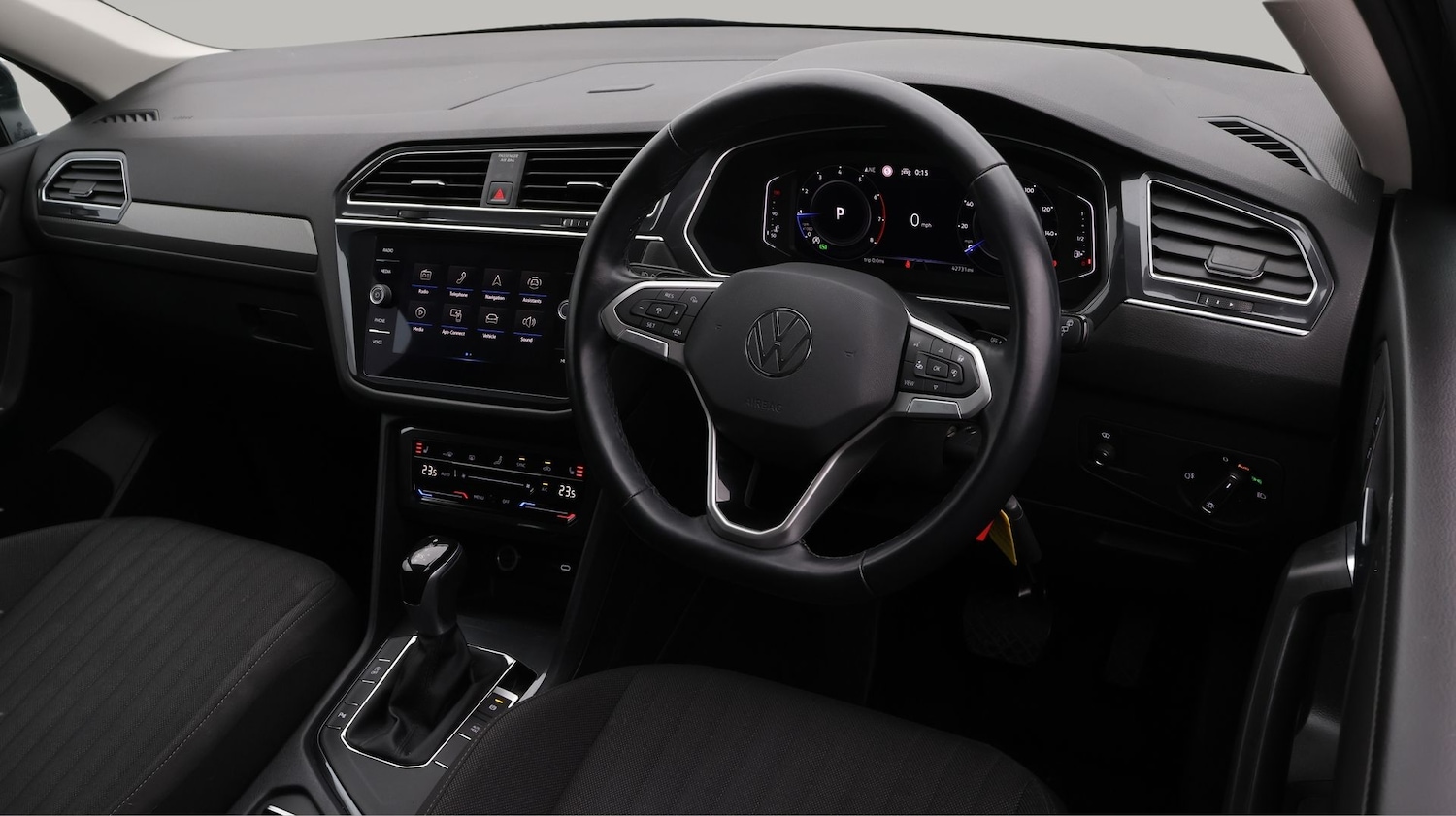 Used Volkswagen Tiguan Allspace 2023 for sale - 77610254: Photo 9