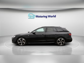 Used Audi A4 Avant 2022 for sale - 77831582: Photo