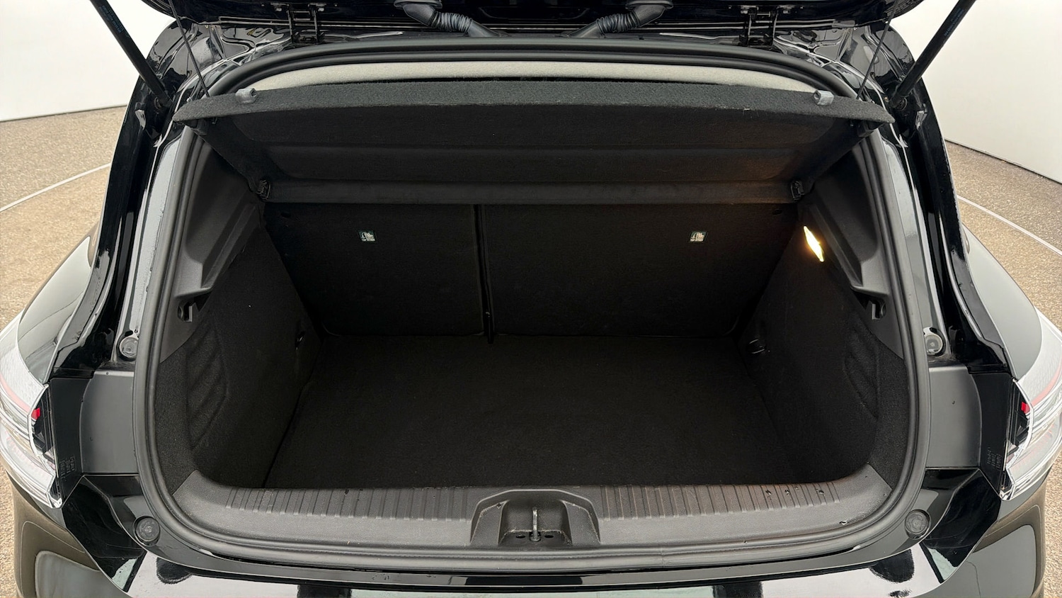 Used Renault Clio 2024 for sale - 77997536: Photo 16