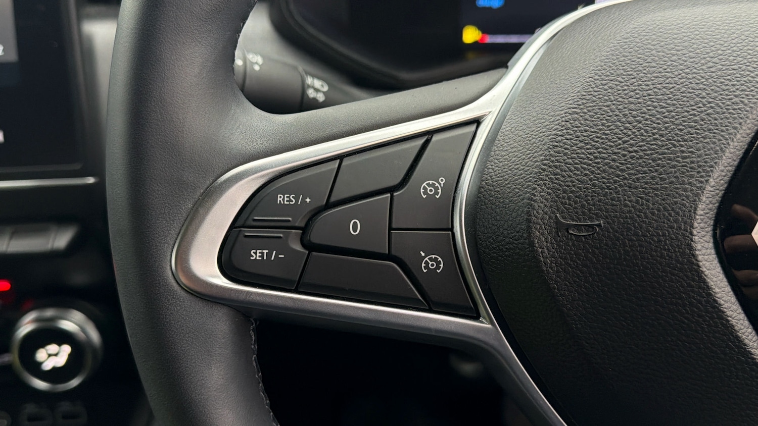 Used Renault Clio 2024 for sale - 77997536: Photo 21