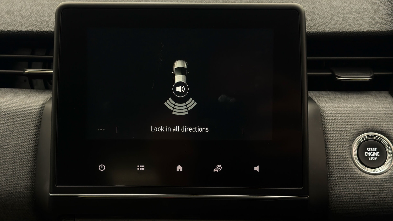 Used Renault Clio 2024 for sale - 77997536: Photo 24