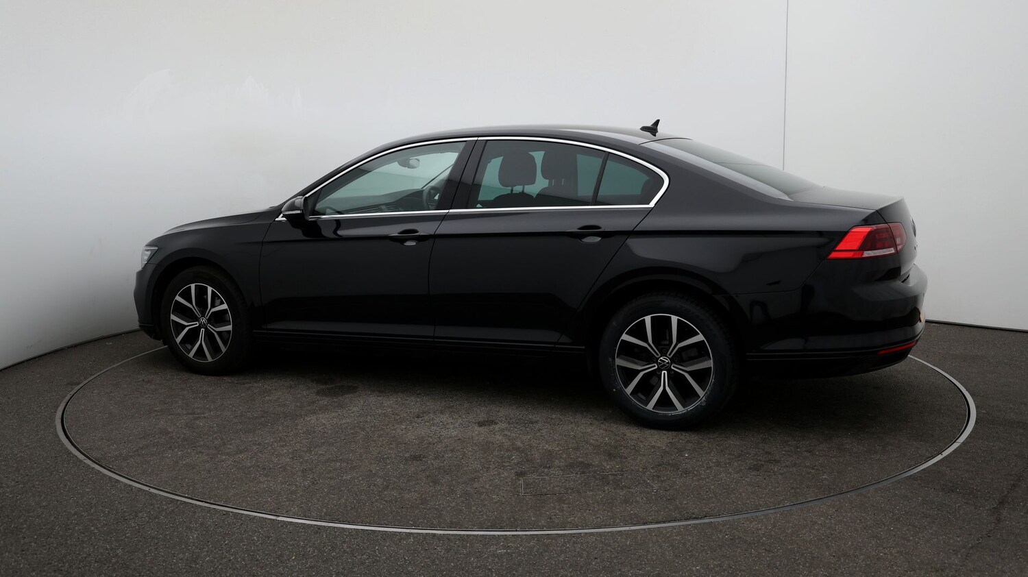 Used Volkswagen Passat for sale - 76811697: Photo 40