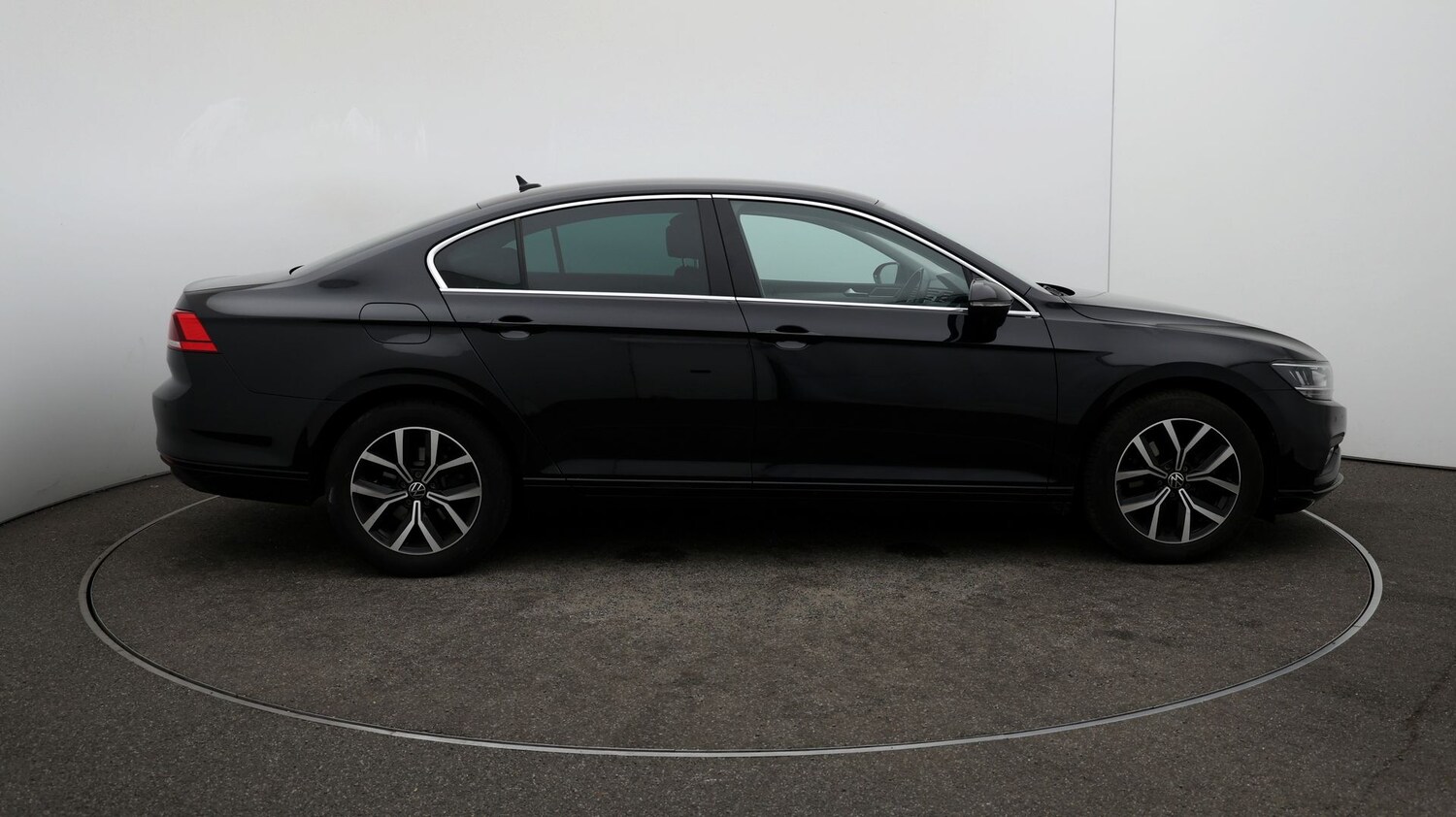 Used Volkswagen Passat for sale - 76811697: Photo 42