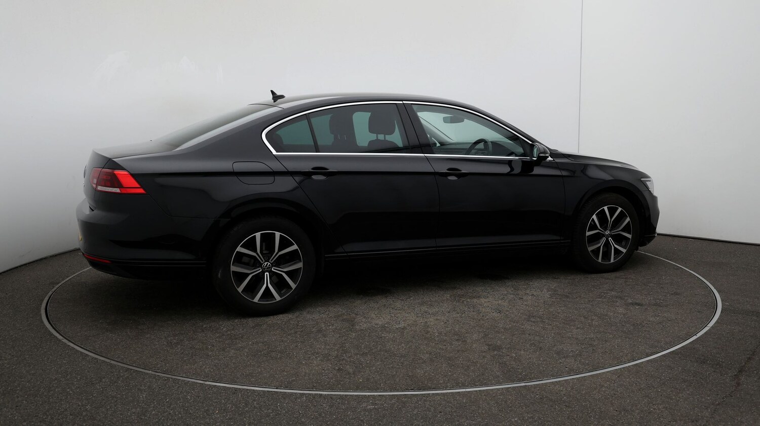 Used Volkswagen Passat for sale - 76811697: Photo 44