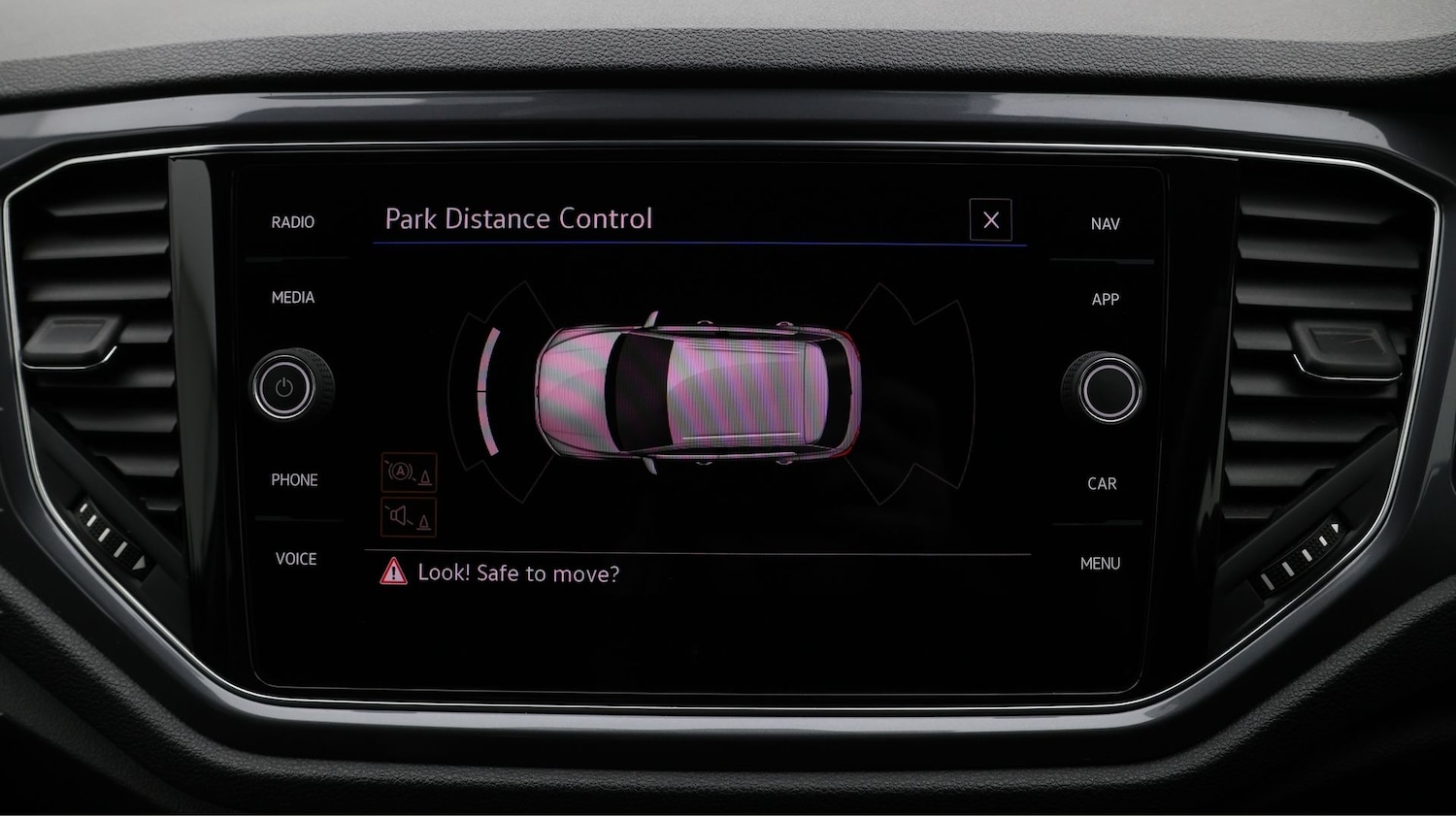 Used Volkswagen T-Roc 2020 for sale - 77601885: Photo 26