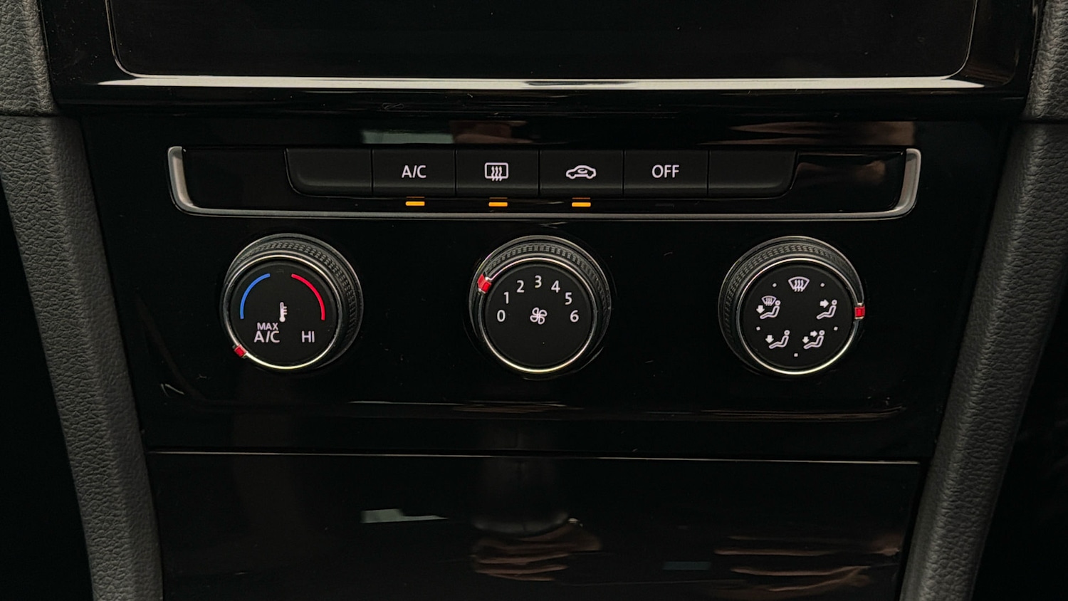 Used Volkswagen Golf 2019 for sale - 78064306: Photo 11