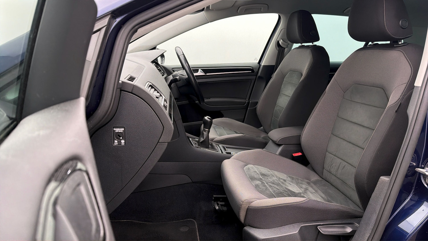 Used Volkswagen Golf 2019 for sale - 78064306: Photo 13