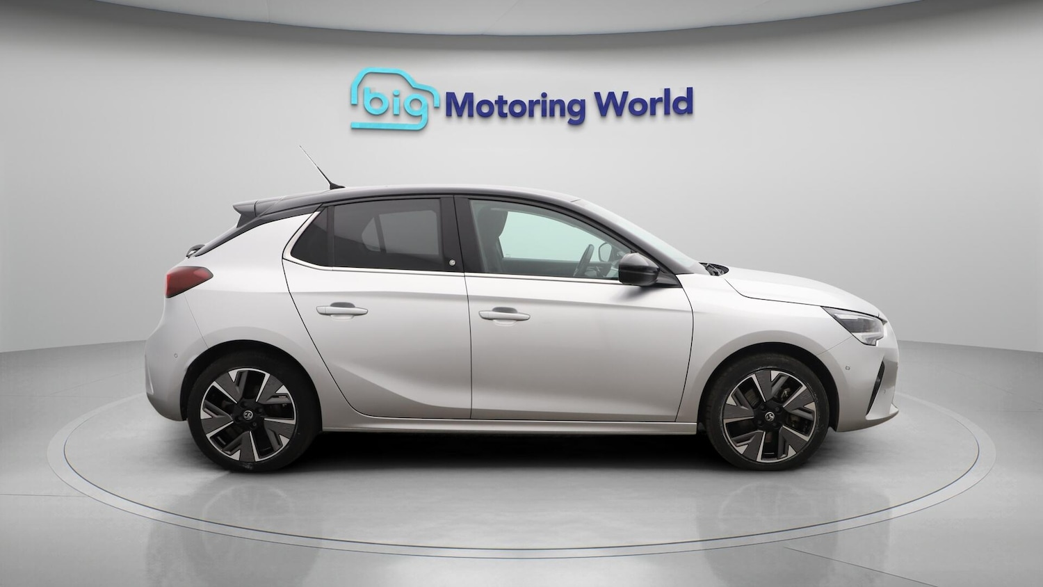 Used Vauxhall Corsa for sale - 76727674: Photo 9