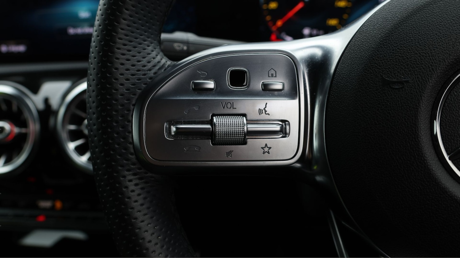 Used Mercedes-Benz CLA for sale - 77181459: Photo 23