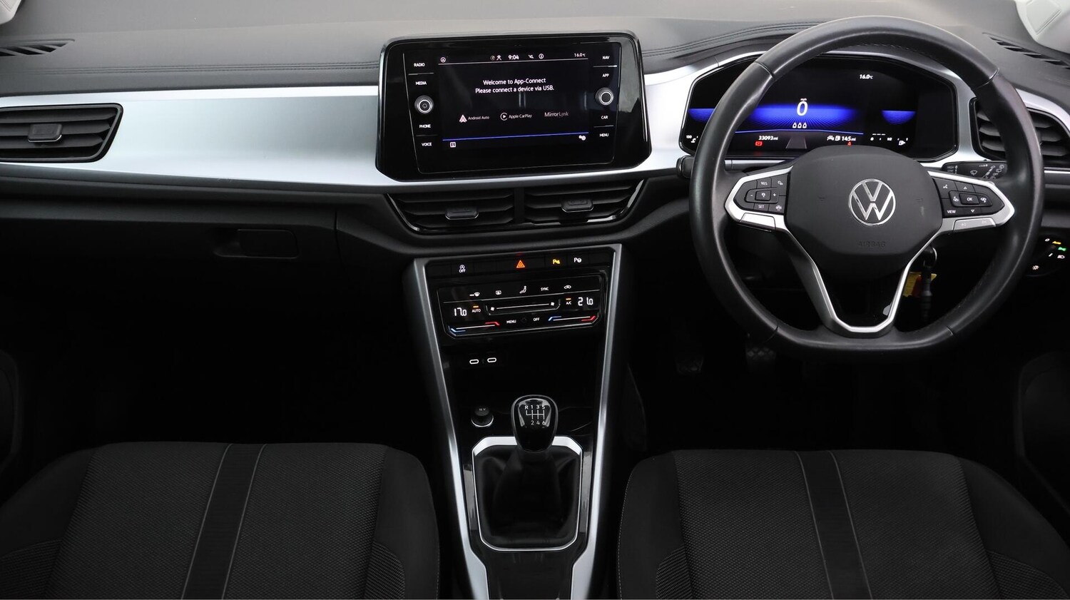 Used Volkswagen T-Roc 2023 for sale - 75989826: Photo 13