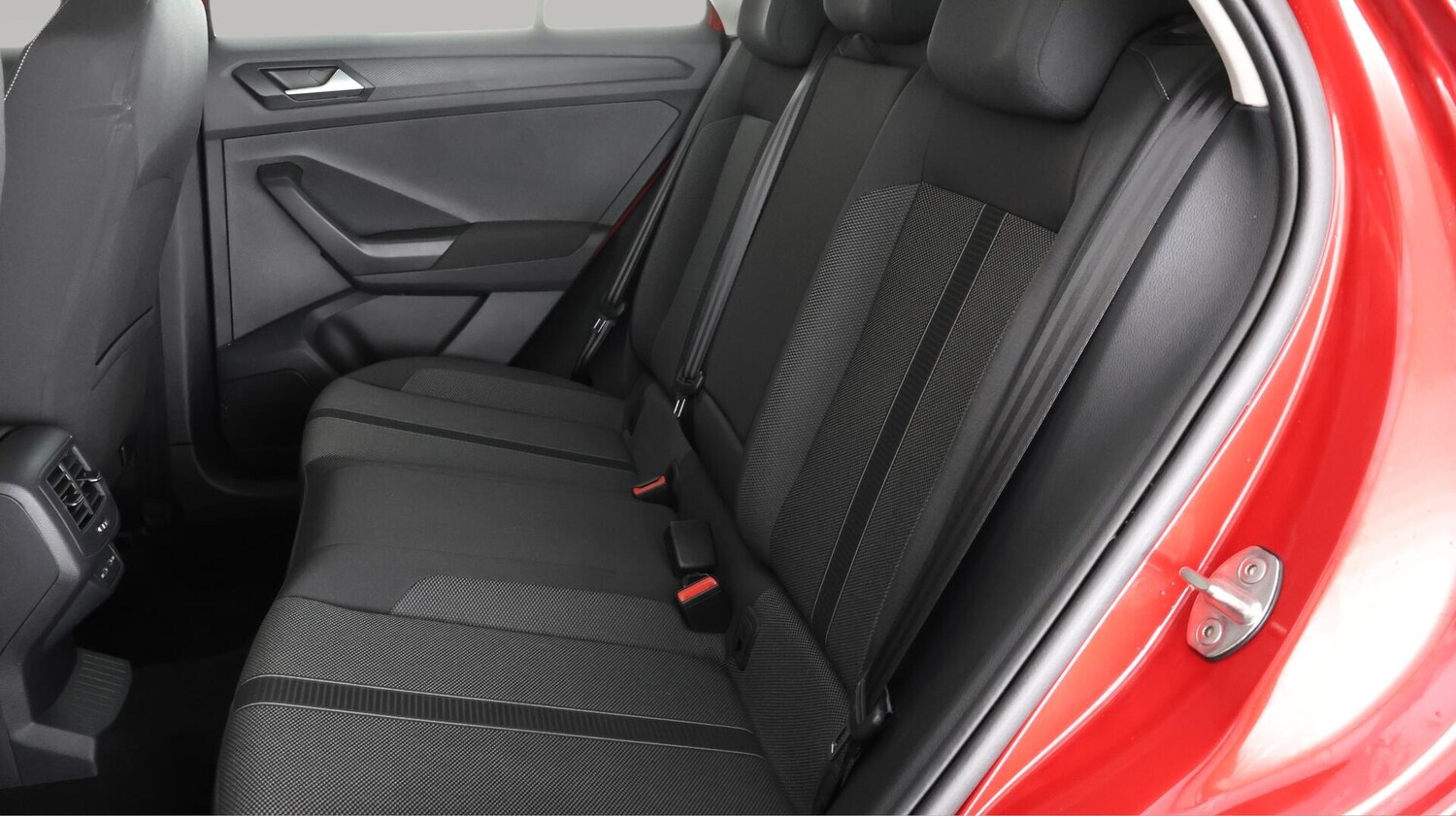 Used Volkswagen T-Roc 2023 for sale - 75989826: Photo 16