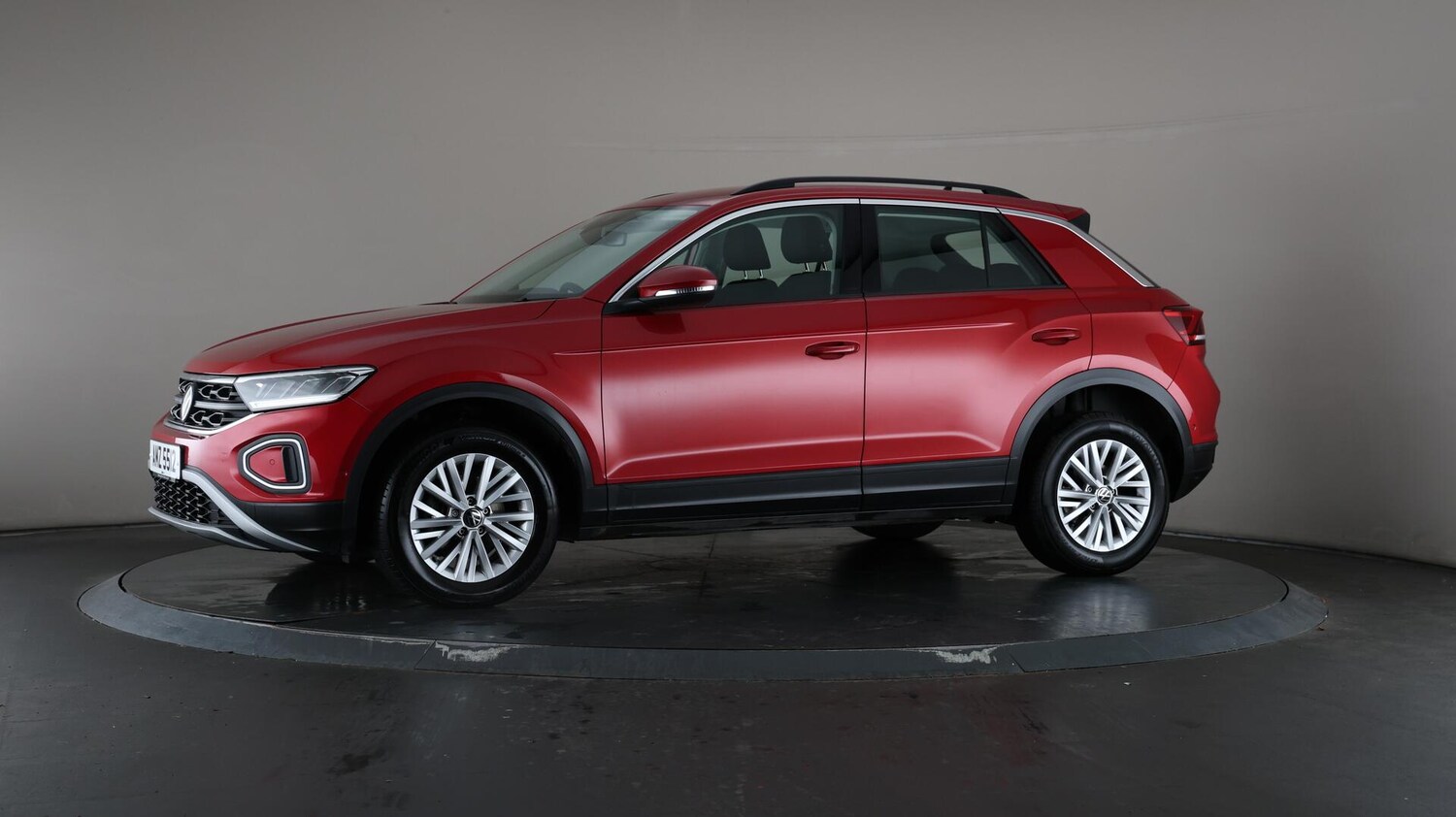Used Volkswagen T-Roc 2023 for sale - 75989826: Photo 39