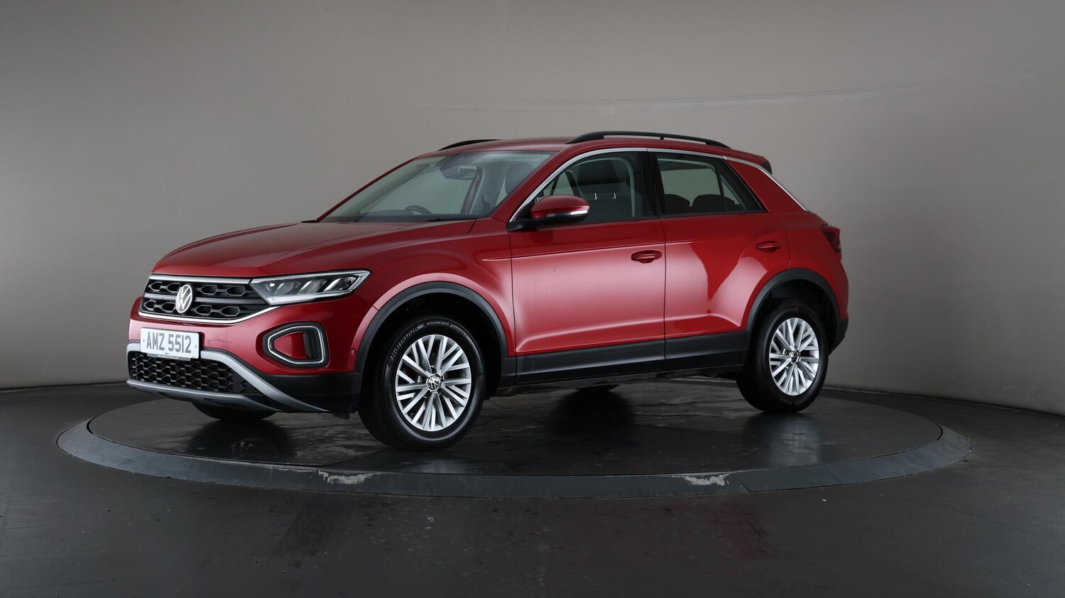 Used Volkswagen T-Roc 2023 for sale - 75989826: Photo 41