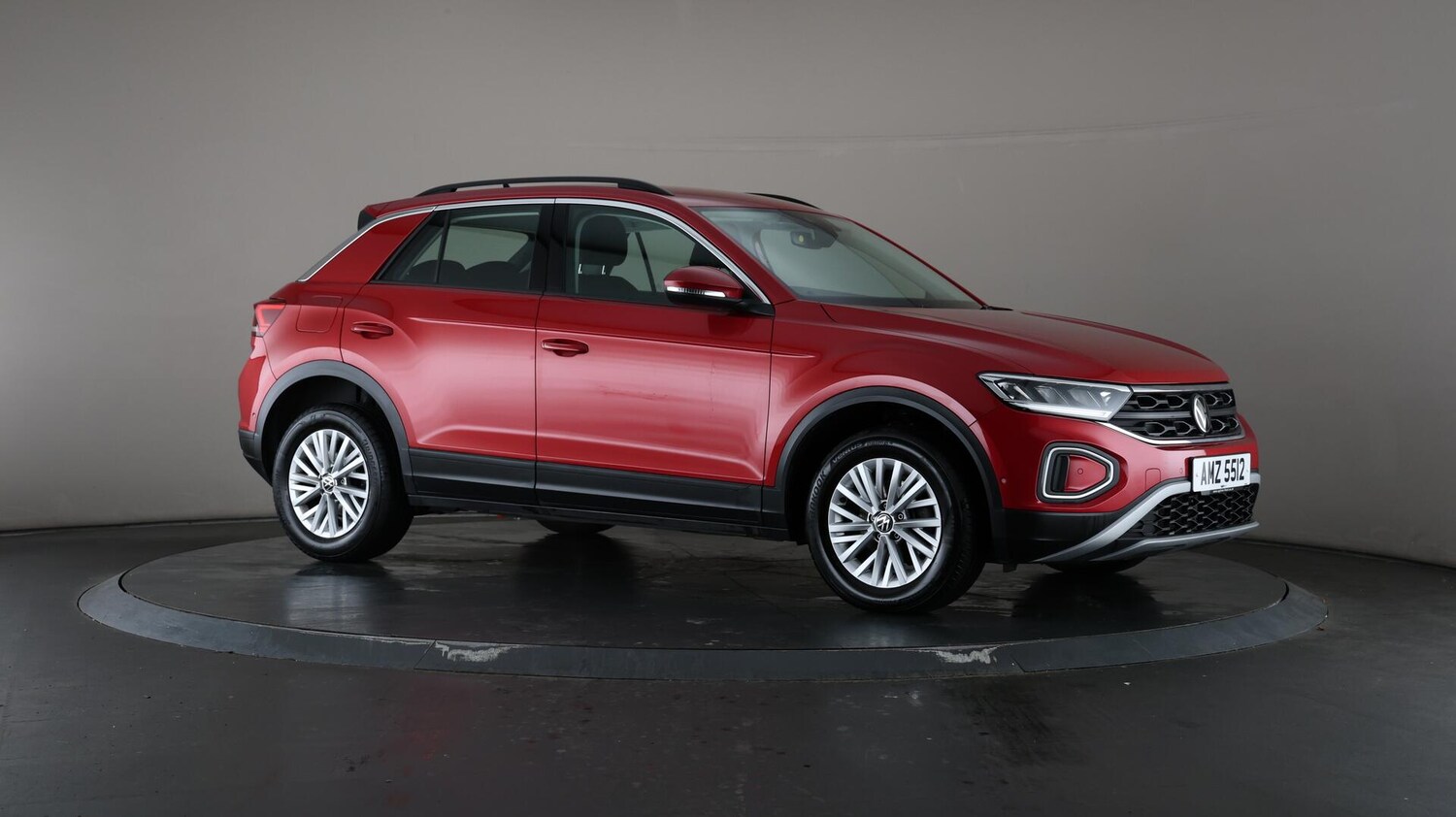 Used Volkswagen T-Roc 2023 for sale - 75989826: Photo 54