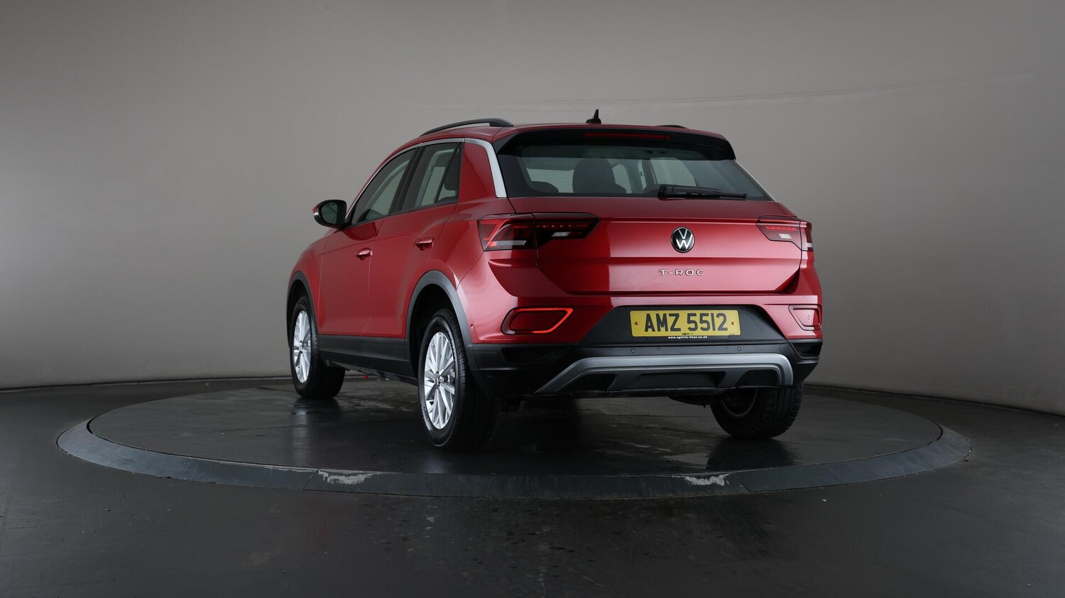 Used Volkswagen T-Roc 2023 for sale - 75989826: Photo 56