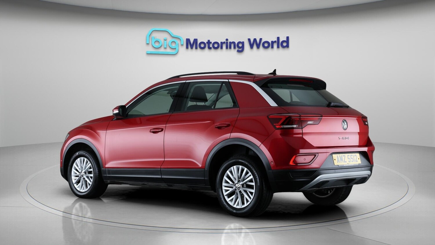 Used Volkswagen T-Roc 2023 for sale - 75989826: Photo 6