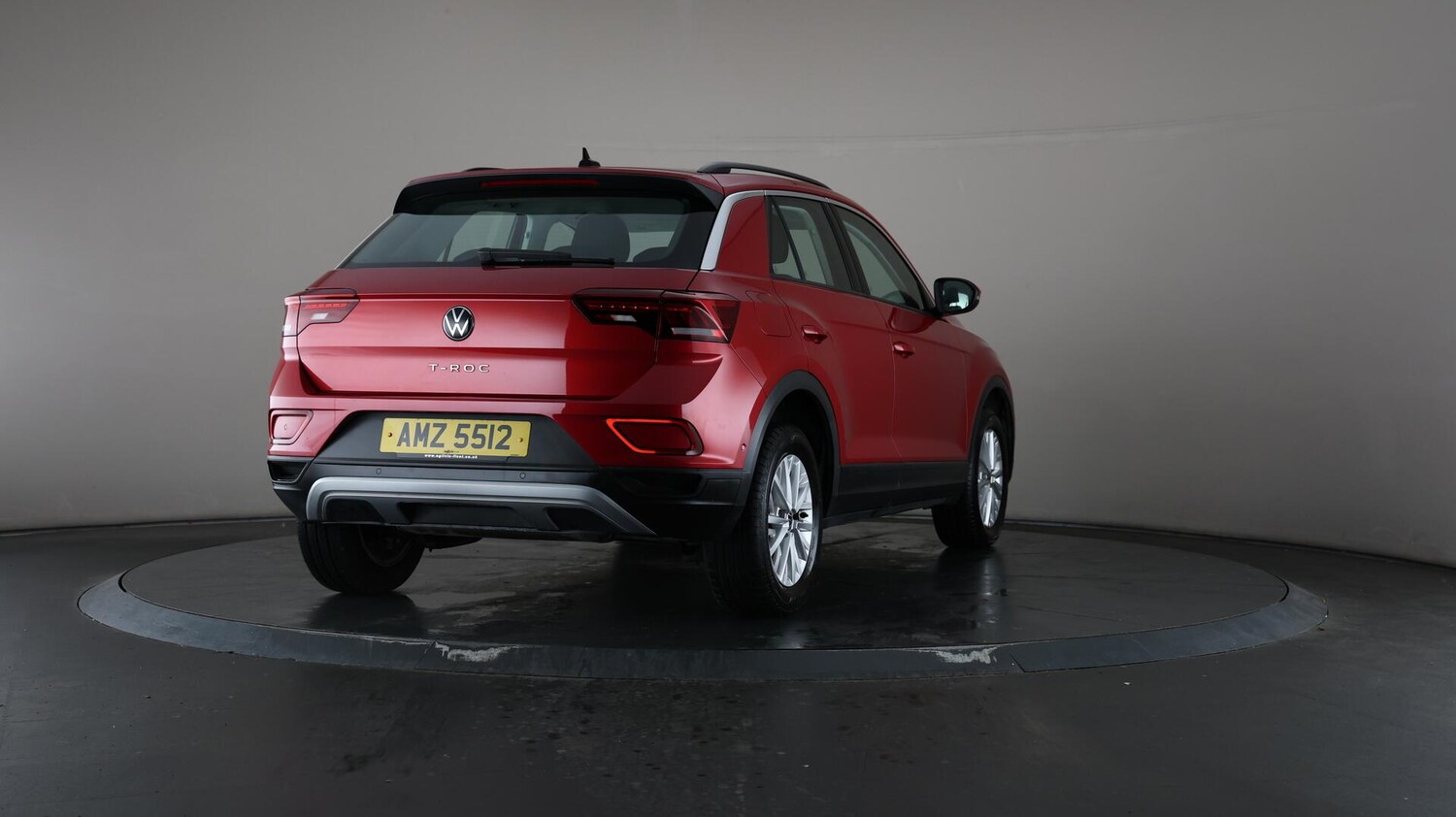 Used Volkswagen T-Roc 2023 for sale - 75989826: Photo 68