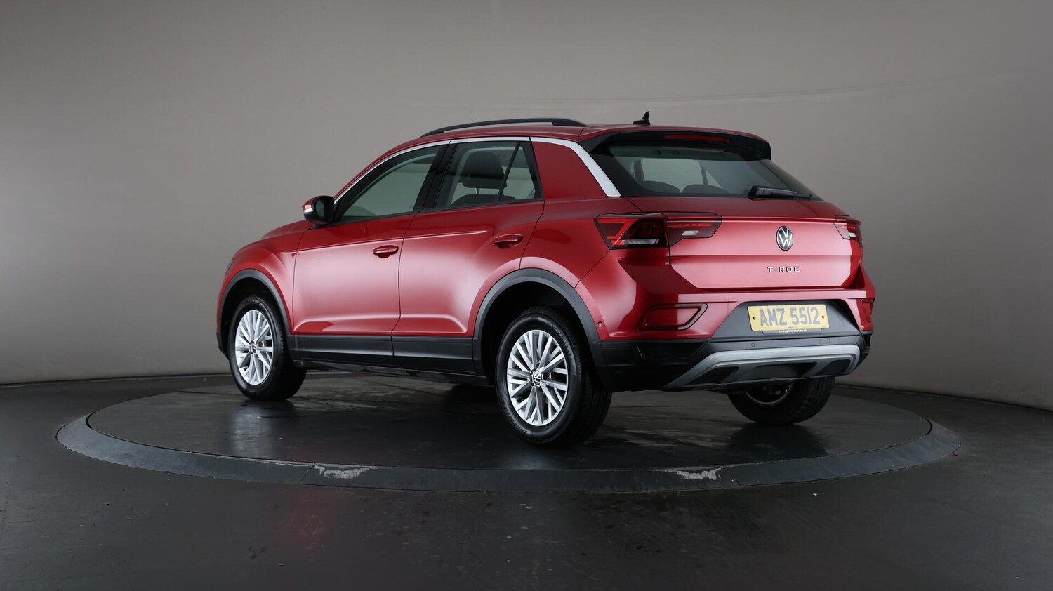 Used Volkswagen T-Roc 2023 for sale - 75989826: Photo 72